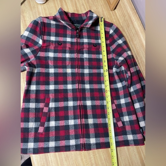 Woolrich red multi plaid wool blend zipper shirt jacket shacket women’s size M - Picture 15 of 17